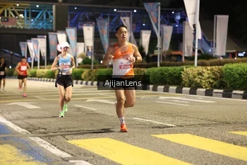 Runner Photo 4564943