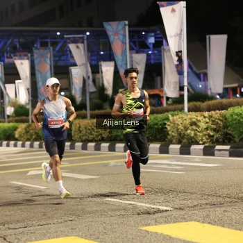 Runner Photo 4564968
