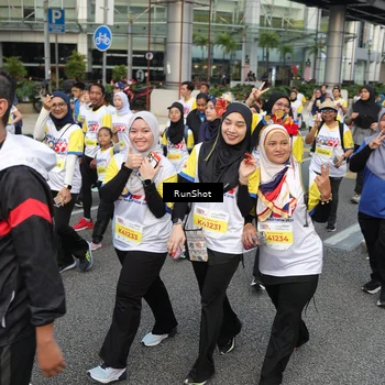 Runner Photo 4564973