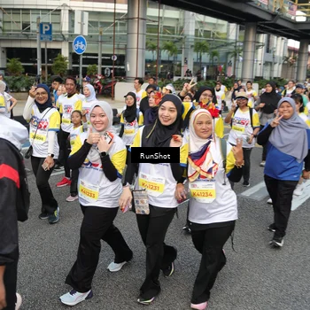 Runner Photo 4565058