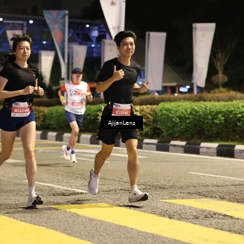 Runner Photo 4565068