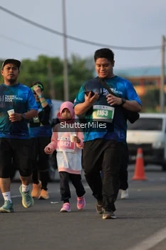 Runner Photo 4565075