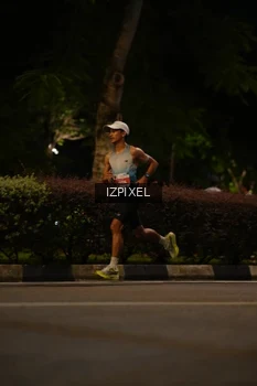Runner Photo 4565082