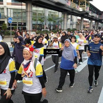 Runner Photo 4565085