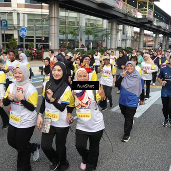 Runner Photo 4565089