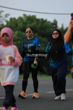 Runner Photo 4565092