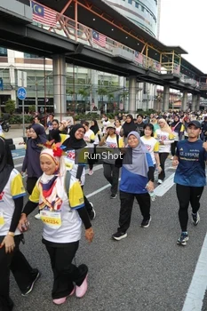 Runner Photo 4565098