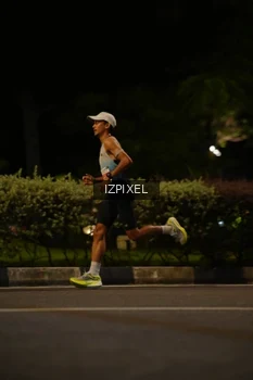 Runner Photo 4565194