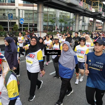 Runner Photo 4565220