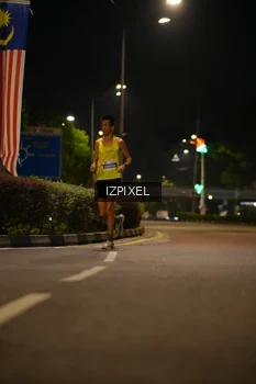 Runner Photo 4565297