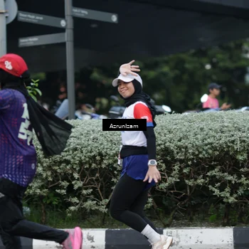 Runner Photo 4565300