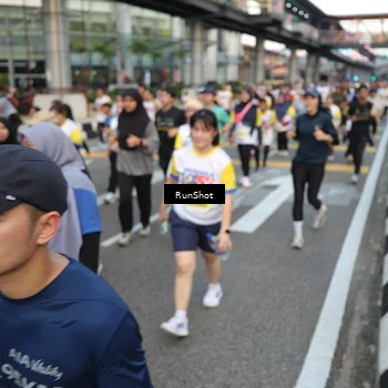 Runner Photo 4565339