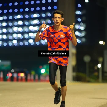 Runner Photo 4565375