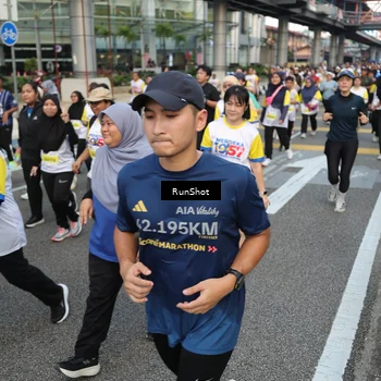 Runner Photo 4565403