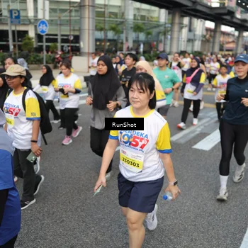 Runner Photo 4565428