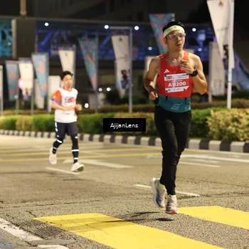 Runner Photo 4565429