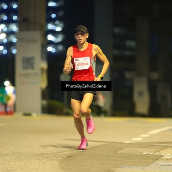 Runner Photo 4565449