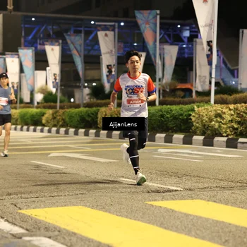 Runner Photo 4565461