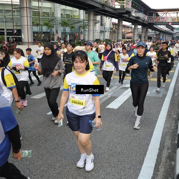 Runner Photo 4565471