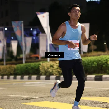 Runner Photo 4565484