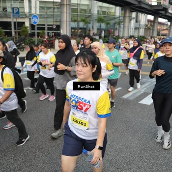 Runner Photo 4565534