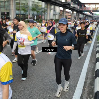 Runner Photo 4565541
