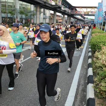 Runner Photo 4565577