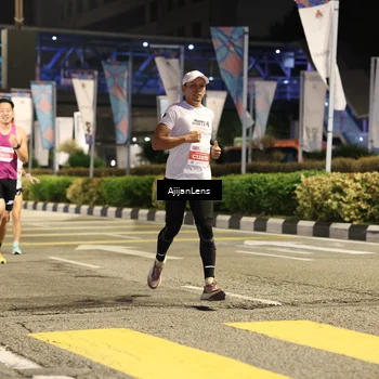 Runner Photo 4565607