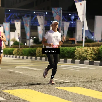 Runner Photo 4565612