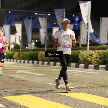 Runner Photo 4565617