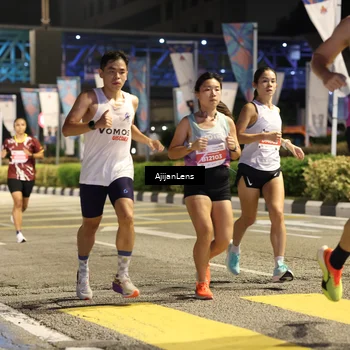 Runner Photo 4565658