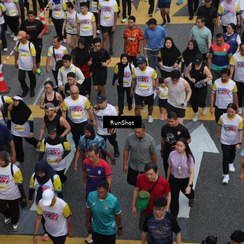 Runner Photo 4565674