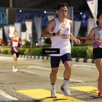 Runner Photo 4565681