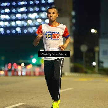 Runner Photo 4565684