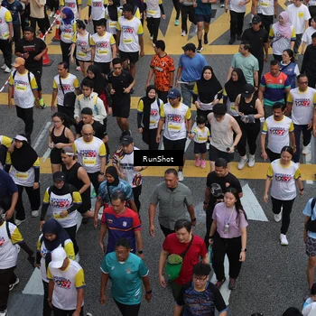 Runner Photo 4565715