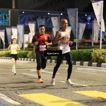 Runner Photo 4565718
