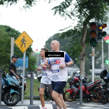 Runner Photo 4565750