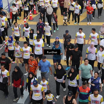 Runner Photo 4565758