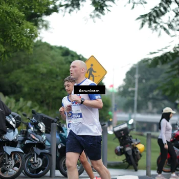 Runner Photo 4565773