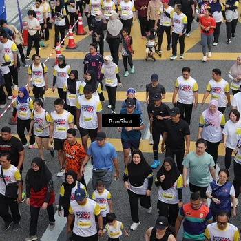 Runner Photo 4565793