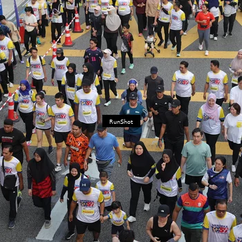 Runner Photo 4565807