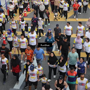 Runner Photo 4565825