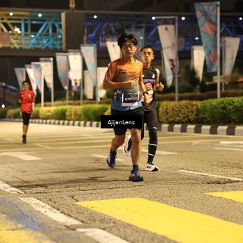 Runner Photo 4565837