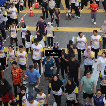 Runner Photo 4565894