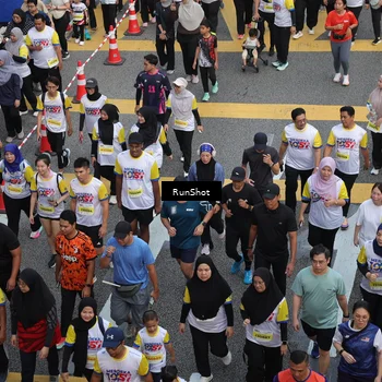 Runner Photo 4565957