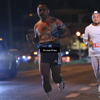 Runner Photo 4565973