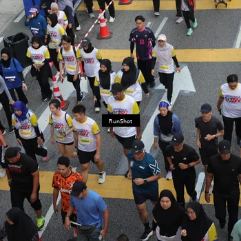 Runner Photo 4566024
