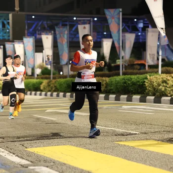 Runner Photo 4566243