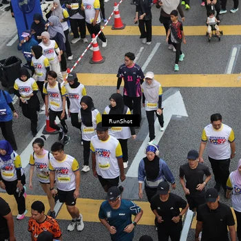 Runner Photo 4566292