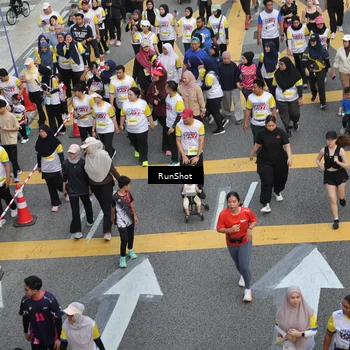Runner Photo 4566349